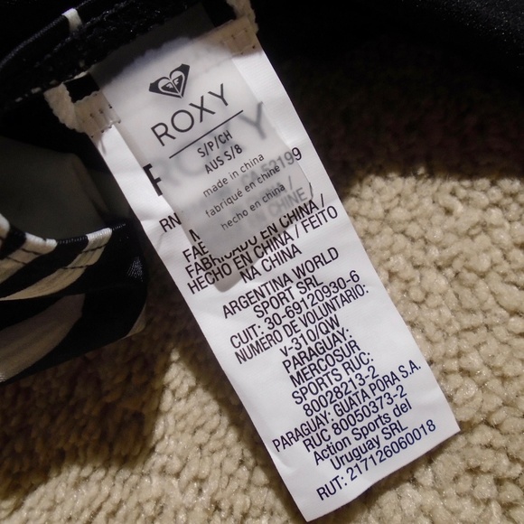 ROXY NEW Fitness Print One Piece Swimsuit S - Picture 8 of 9